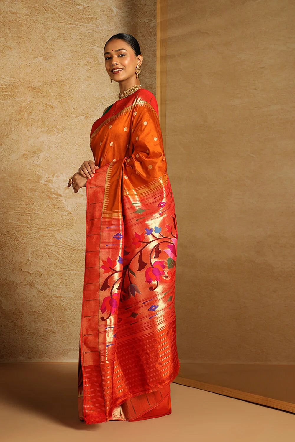 Bridal Wedding Silk Saree with Royal Traditional Elegance
