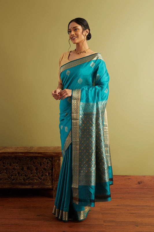 Luxury Bridal Silk Saree with Grand Wedding Elegance